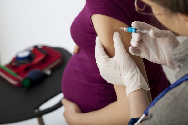 تزریق واکسن آنفلانزا در بارداری/مقالات علمی/فروشگاه مسترآزما
